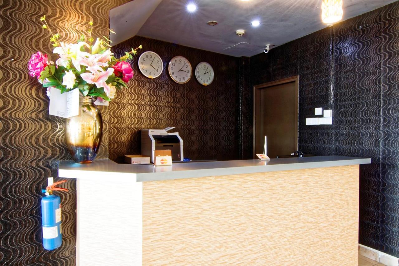 Noble Hotel Express, Check In 10Pm, Check Out 9Am Сингапур Екстериор снимка