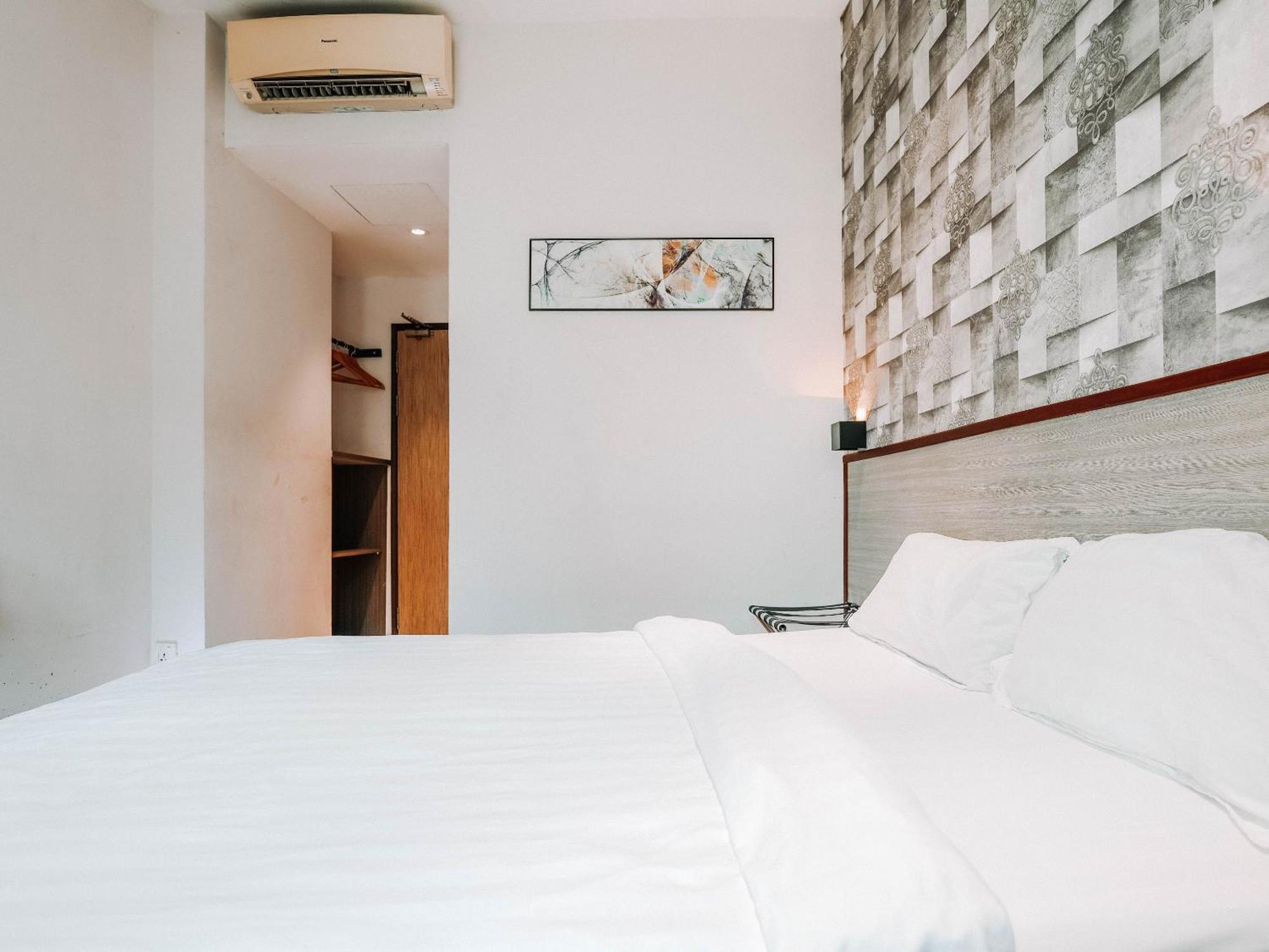Noble Hotel Express, Check In 10Pm, Check Out 9Am Сингапур Екстериор снимка