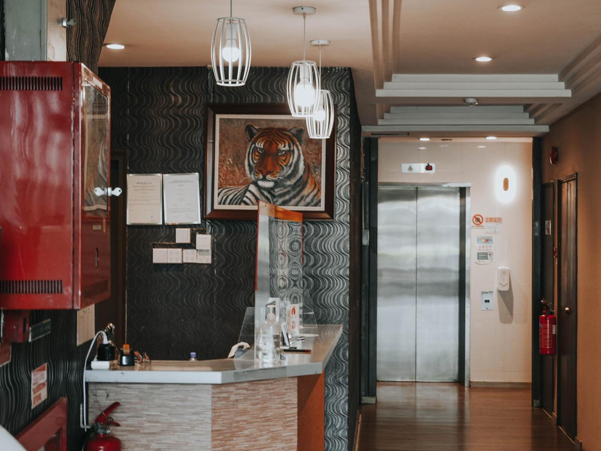 Noble Hotel Express, Check In 10Pm, Check Out 9Am Сингапур Екстериор снимка