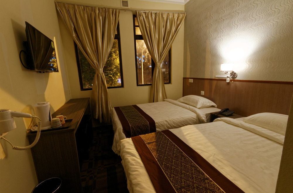 Noble Hotel Express, Check In 10Pm, Check Out 9Am Сингапур Екстериор снимка