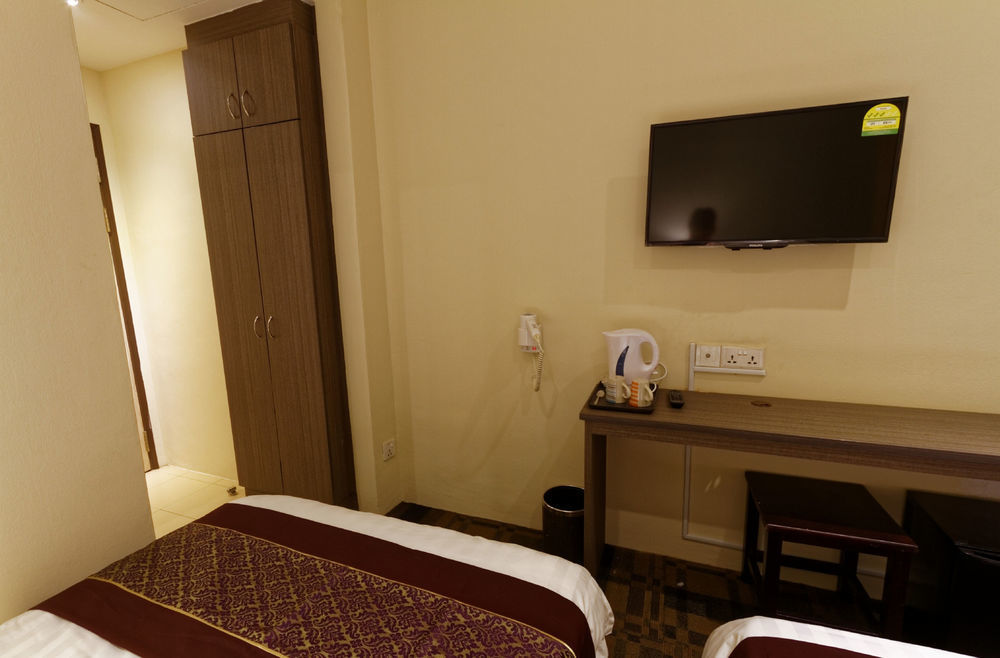 Noble Hotel Express, Check In 10Pm, Check Out 9Am Сингапур Екстериор снимка
