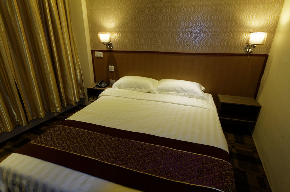 Noble Hotel Express, Check In 10Pm, Check Out 9Am Сингапур Екстериор снимка